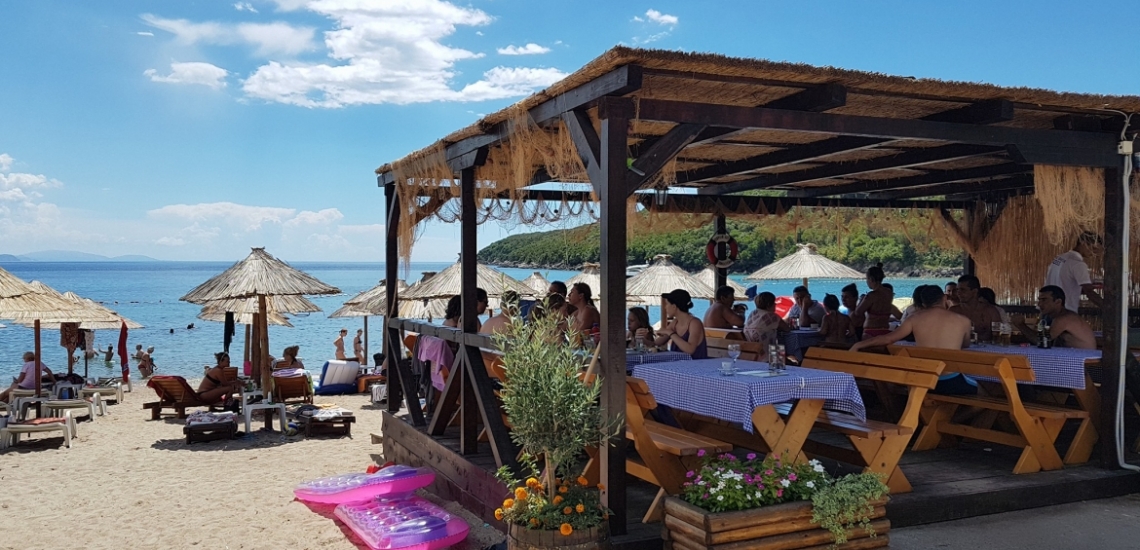 Boss Caffe Restaurant in Prijevor near Budva