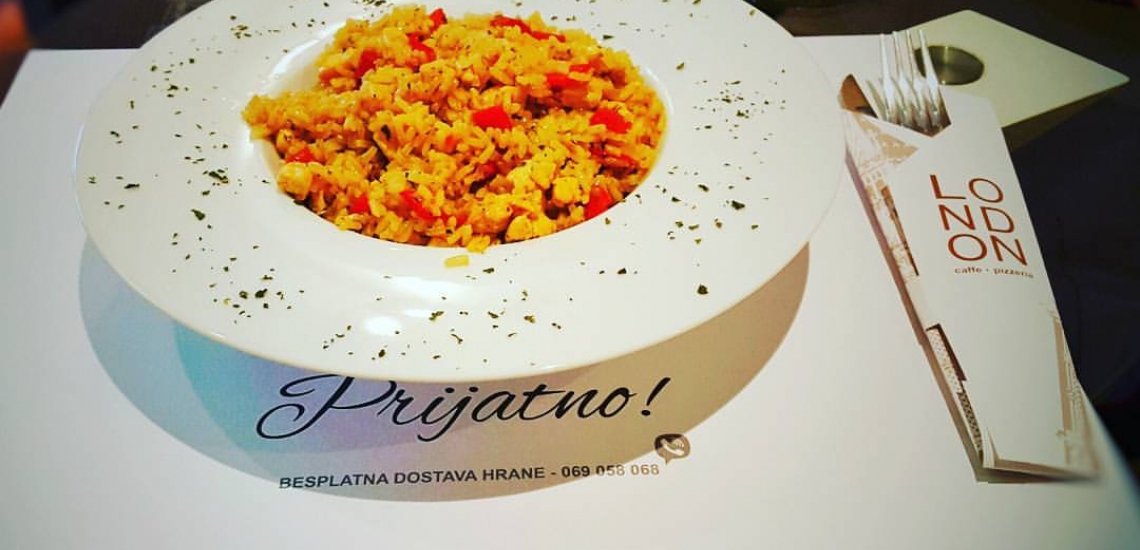 Caffe Pizzeria London Caffe, кафе-пиццерия London в Будве