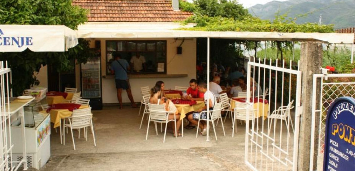Caffe Pizzeria Ponta, кафе-пиццерия Ponta в Тивате