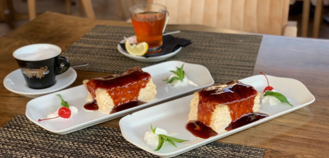Club Cafe Corleone, кафе Corleone в Тивате
