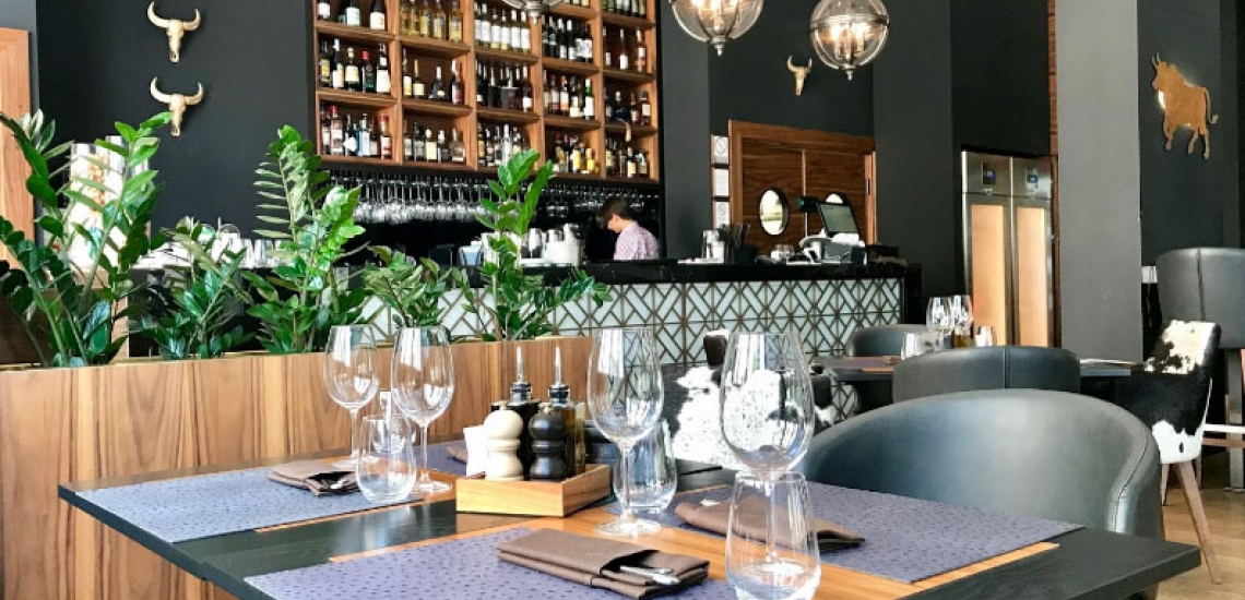 Gallardo Steak House, ресторан Gallardo Steak House в Тивате