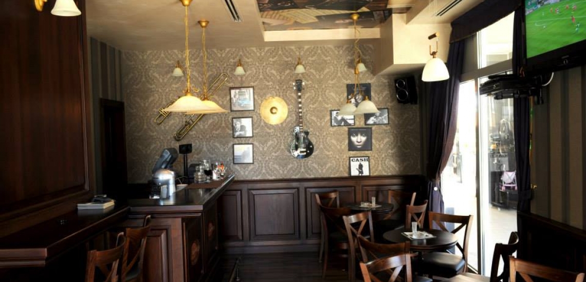Garden Cafe, кафе Garden в Будве