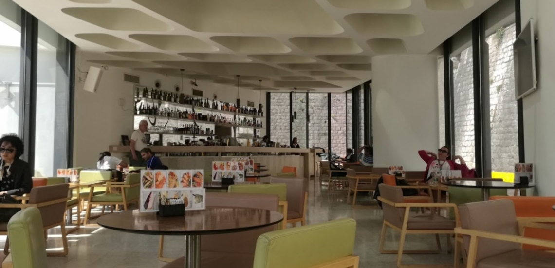 Gradska kafana Dojmi, Dojmi coffee shop in Kotor