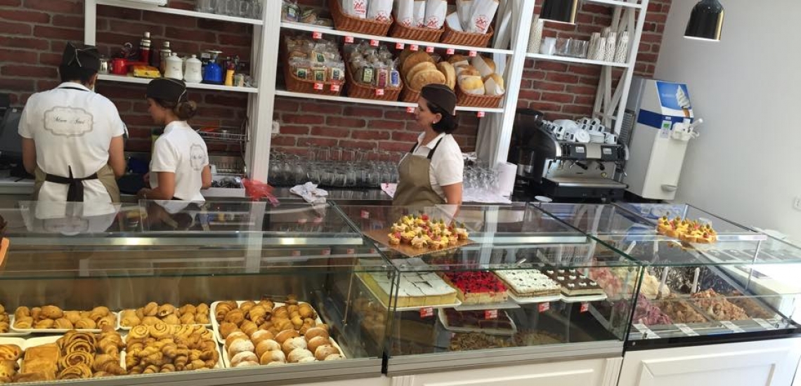 Café Mon Ami in Tivat