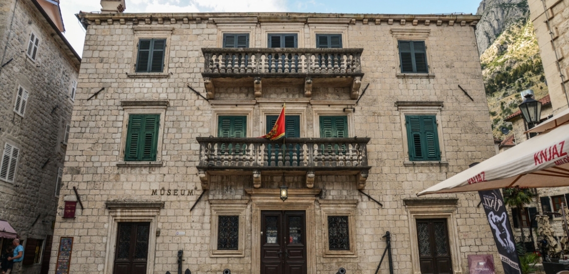 Palata Grgurina, the Grgurina palace in Kotor