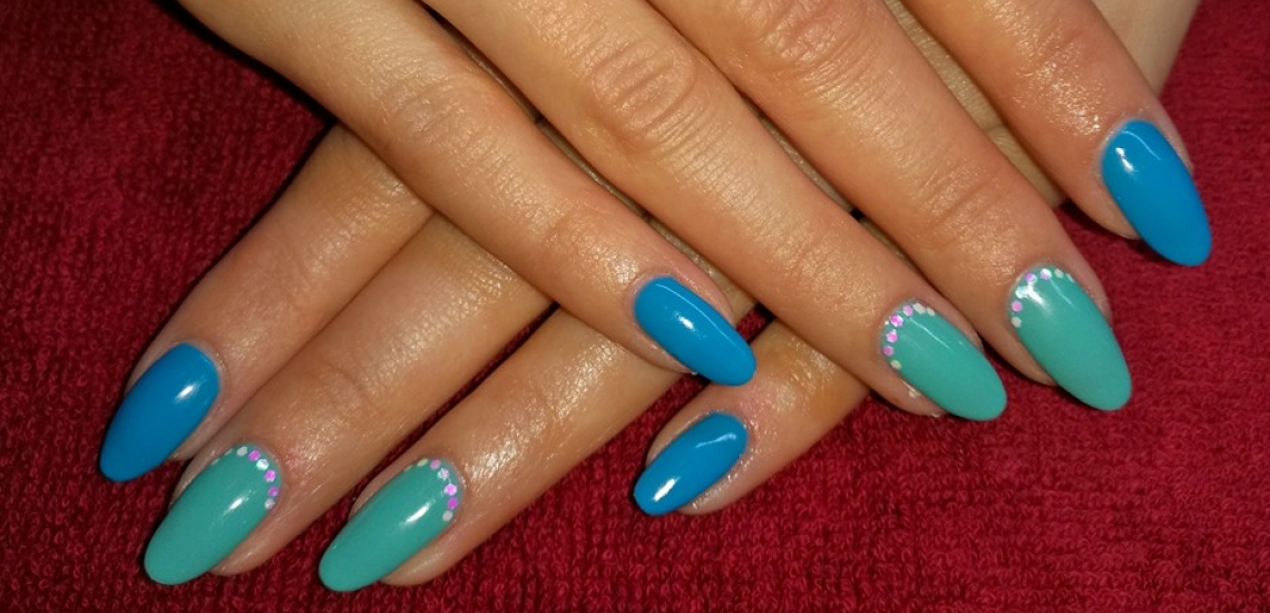 Nail and Beauty Bar Mademoiselle, beauty salon in Budva