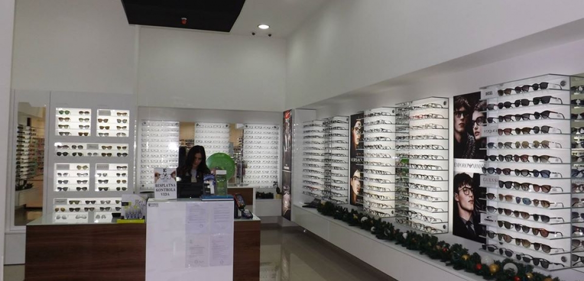 Optika «Optotim», оптика Optotim в Будве