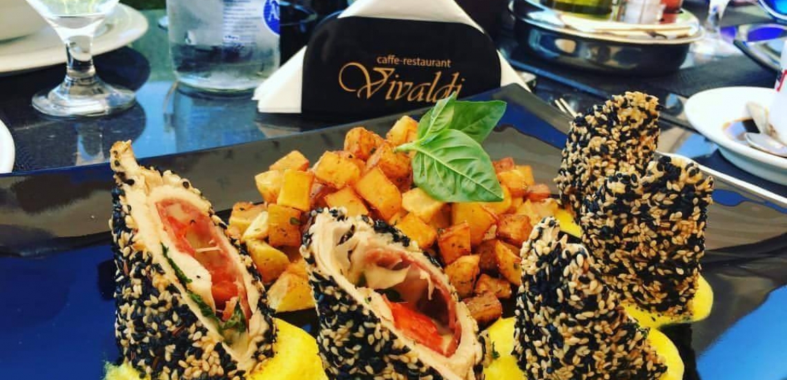 Vivaldi Restaurant &amp; Caffe, ресторан-кафе Vivaldi в Будве